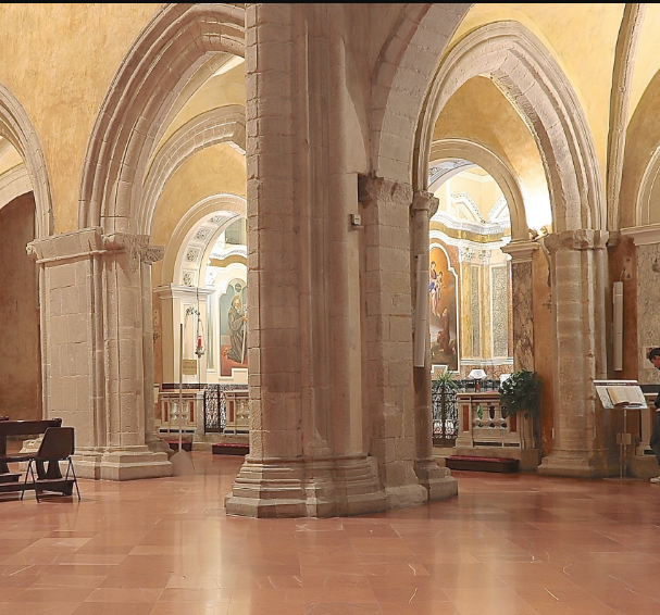 Interno del Santuario di San Francesco